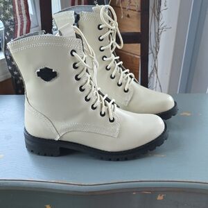 Harley-Davidson Cream and Black Combat Boots